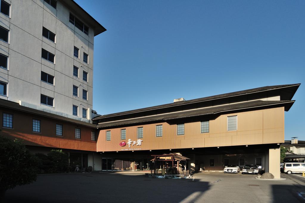 Hananoyu Sendai Exterior foto